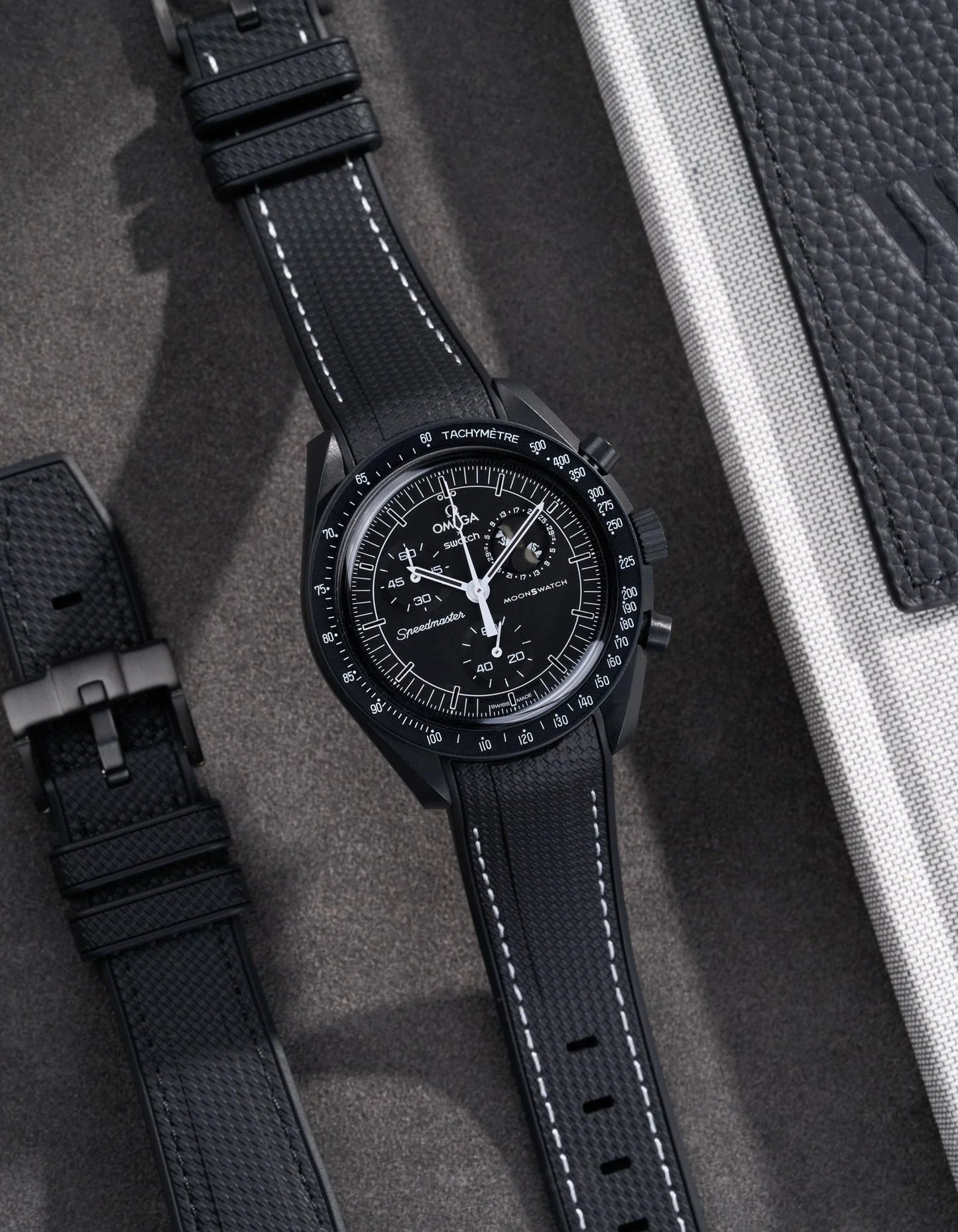 BRACELET MOONSWATCH - MISSION TO MOONPHASE