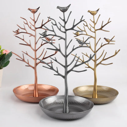 Arbre À Bijoux Avec Oiseaux